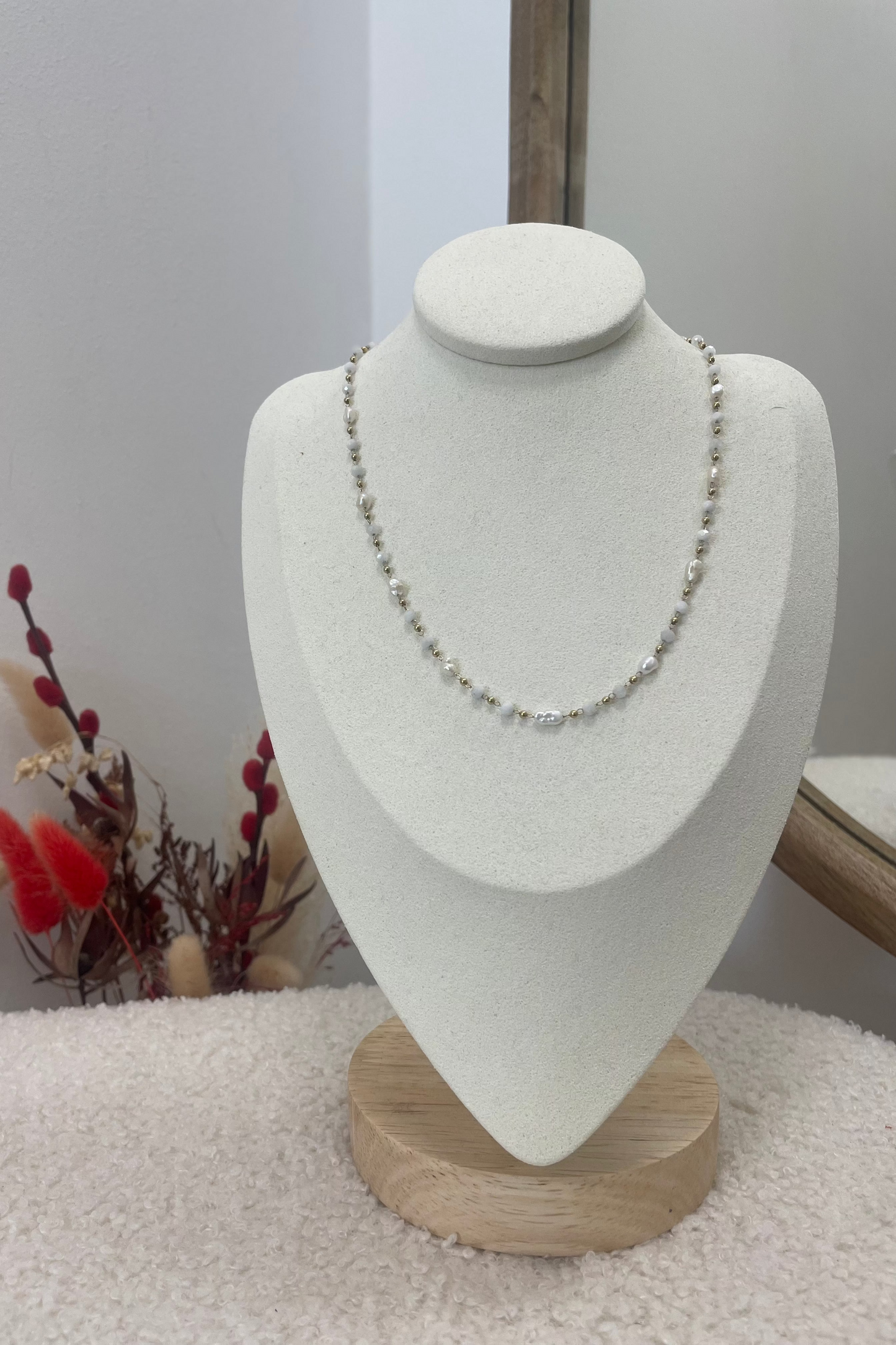 Collier Eliott