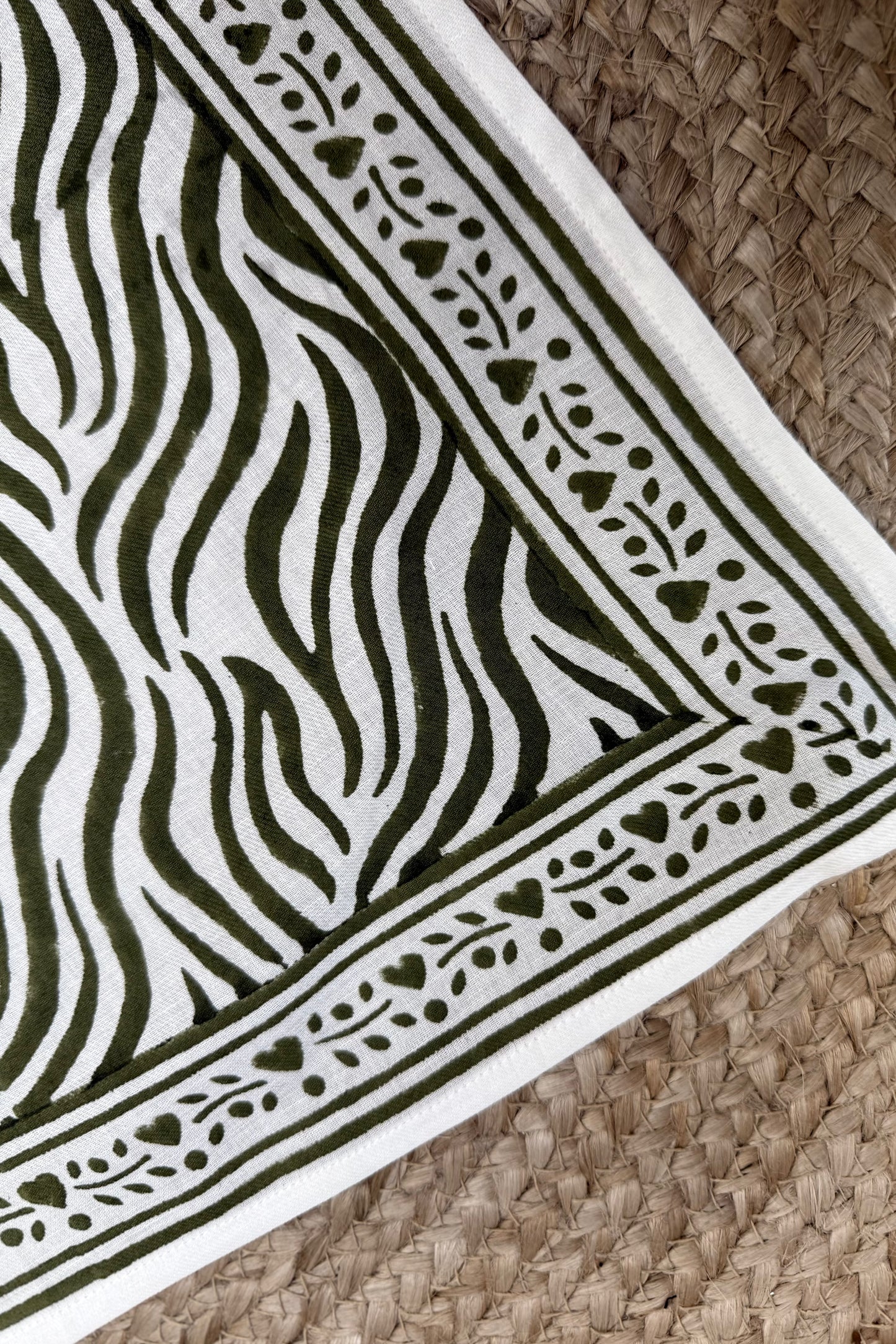 Foulard zébré kaki