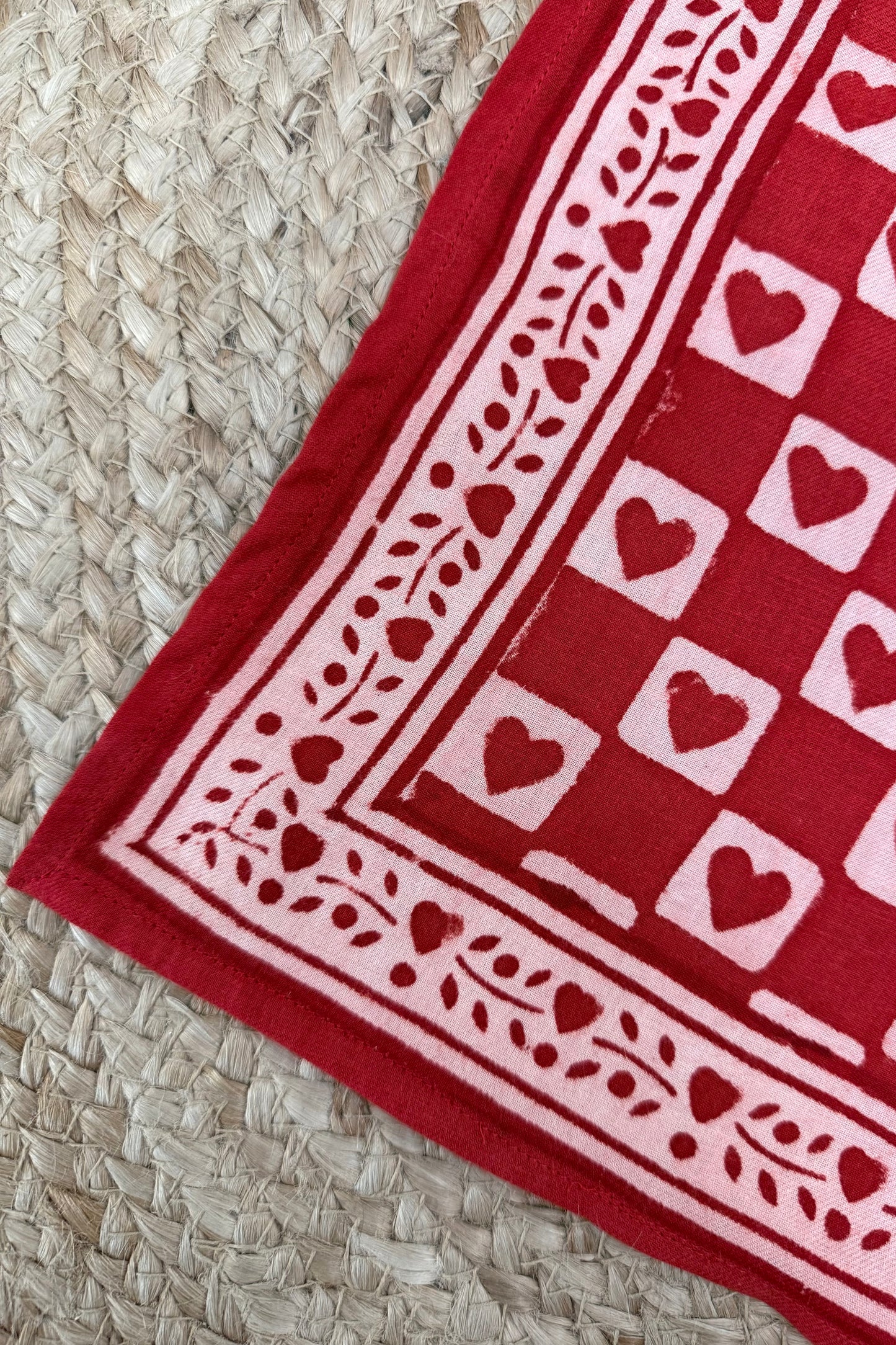 Foulard damier coeur rouge