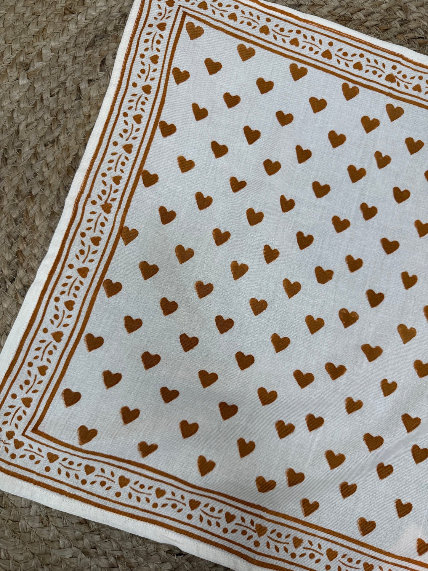 Foulard coeur camel