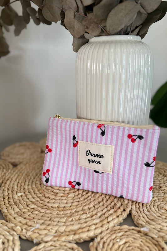 Pochette cerise rayures DRAMA QUEEN rose