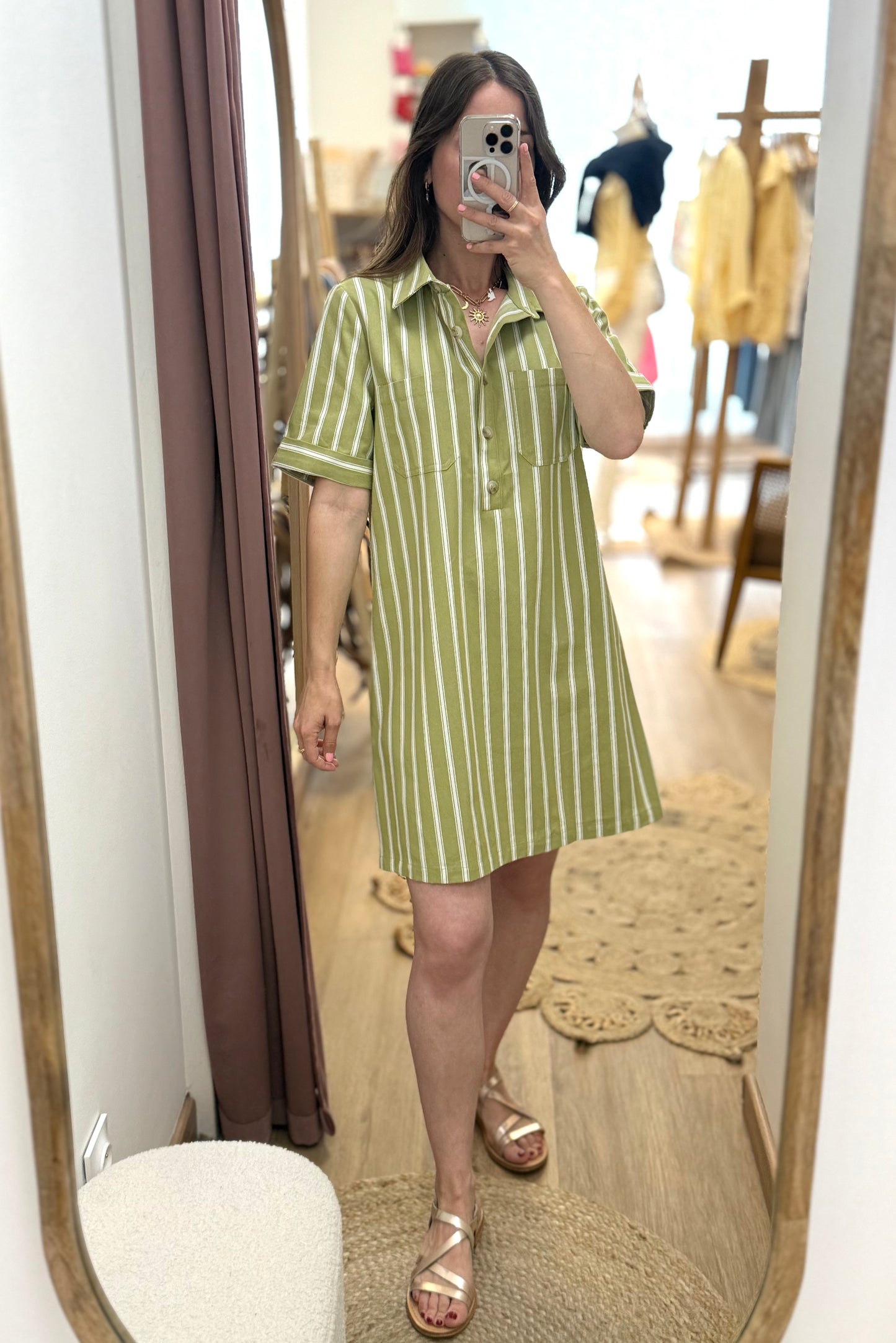 Robe Phoebe