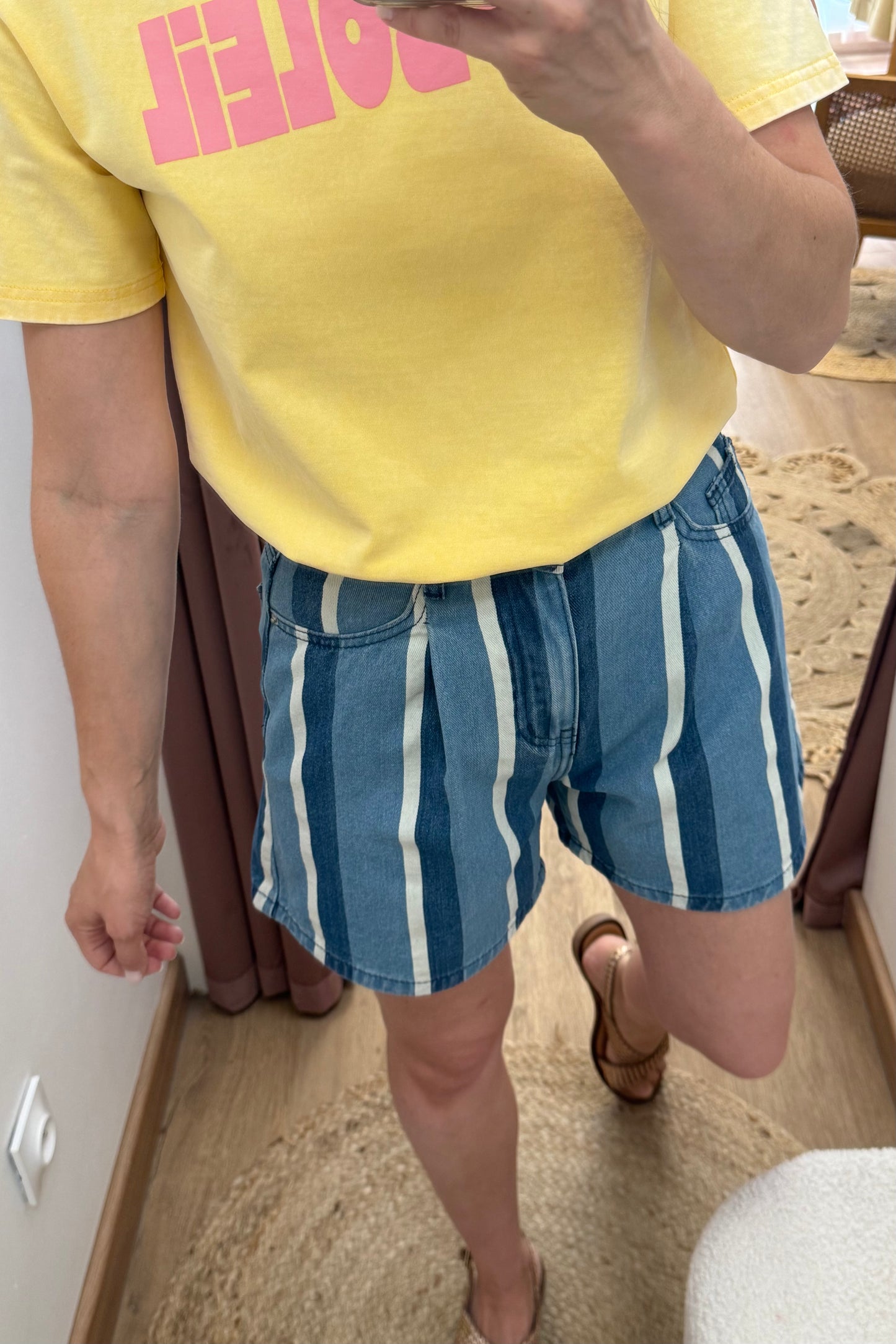 Short Théo
