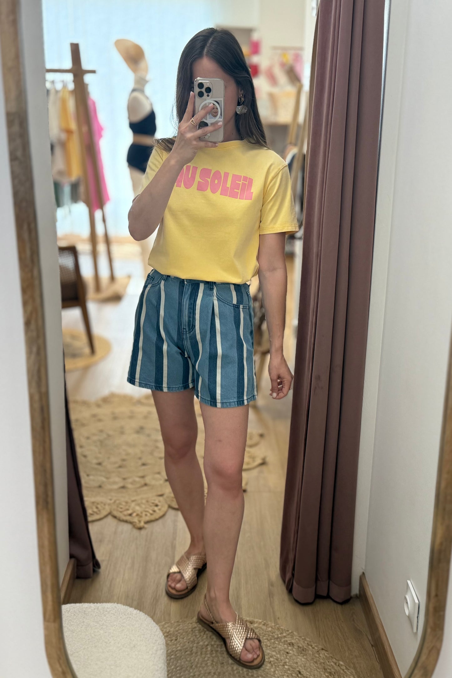Short Théo