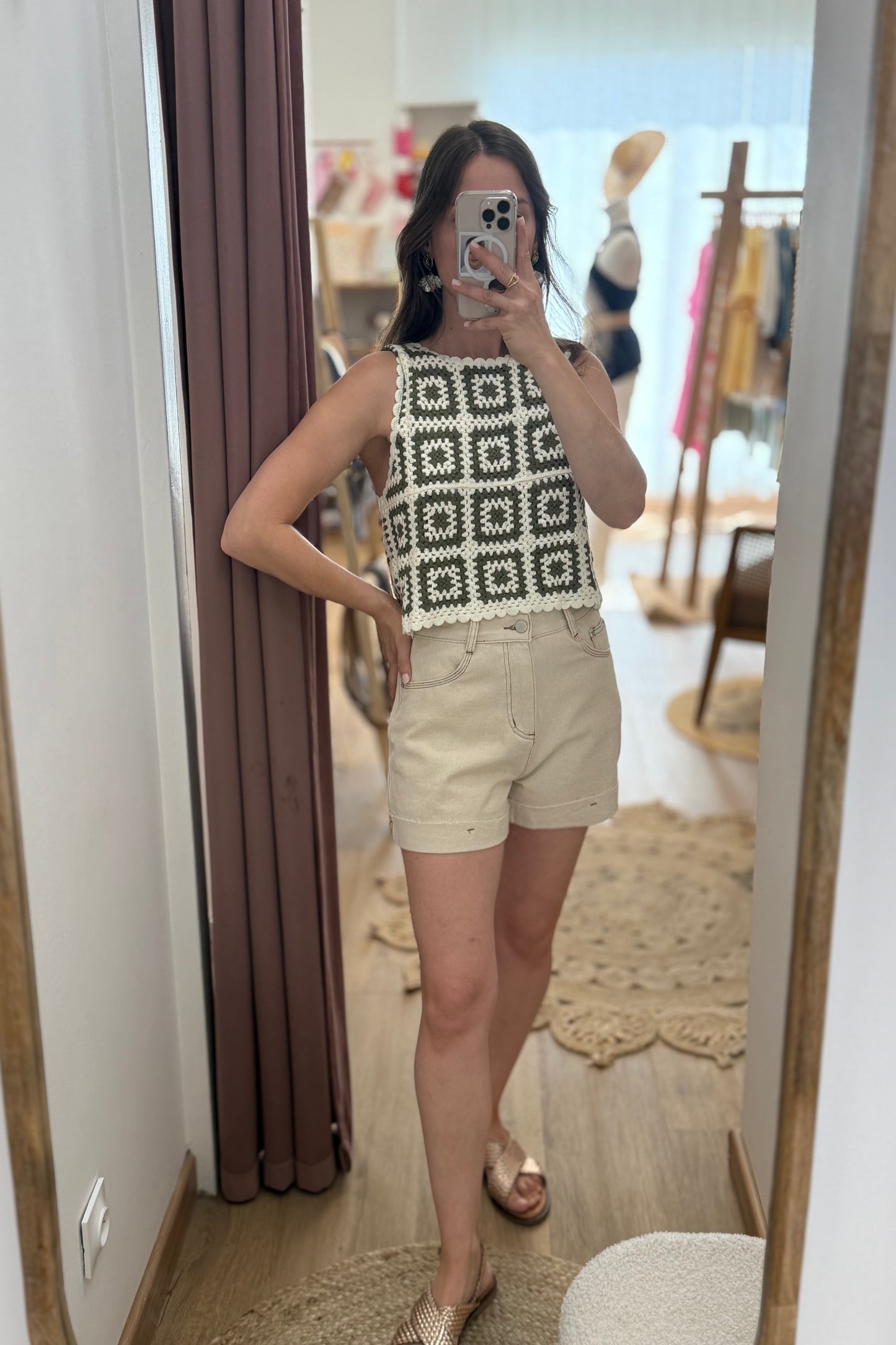 Short Cobie