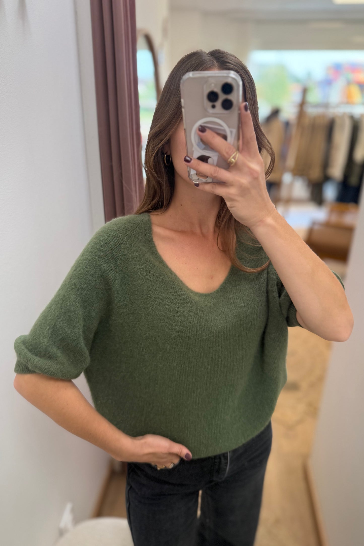 Pull Georges kaki