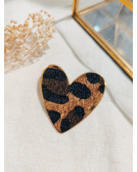Broche coeur léopard dorée